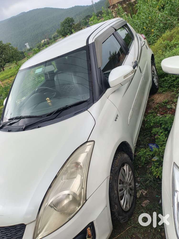 Maruti Suzuki Swift Vxi + Manual, 2014, Petrol