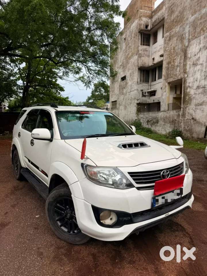 Toyota Fortuner, 2015, Diesel