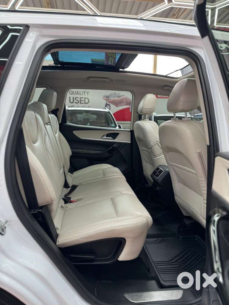 Mahindra Xuv700 2.2 Ax 7 Diesel Mt Str, 2024, Diesel