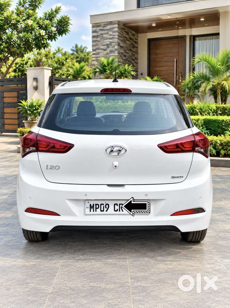 Hyundai I20 Sportz 1.2 Bs-iv, 2015, Petrol