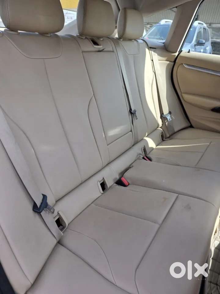 Bmw 3 Series Gt 320d Luxury Line, 2016, Diesel