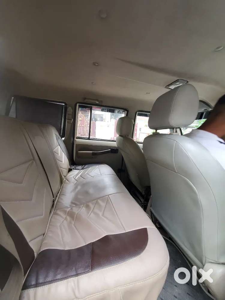 Mahindra Bolero Slx 2012