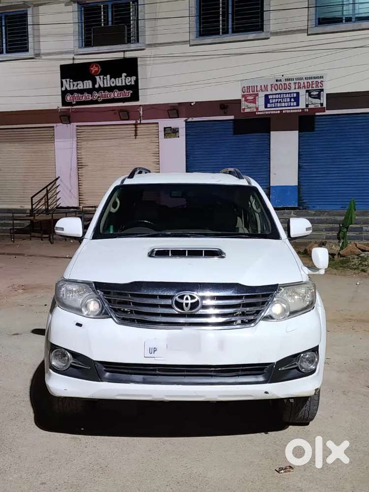 Toyota Fortuner 2012 Diesel 135000 Km Driven