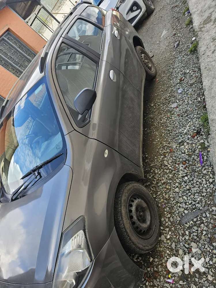 Datsun Go Plus 2016 Petrol Well Maintained