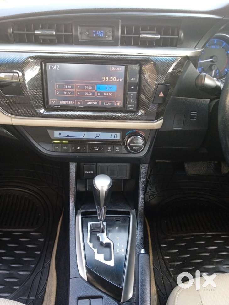 Toyota Corolla Altis G At, 2016, Petrol