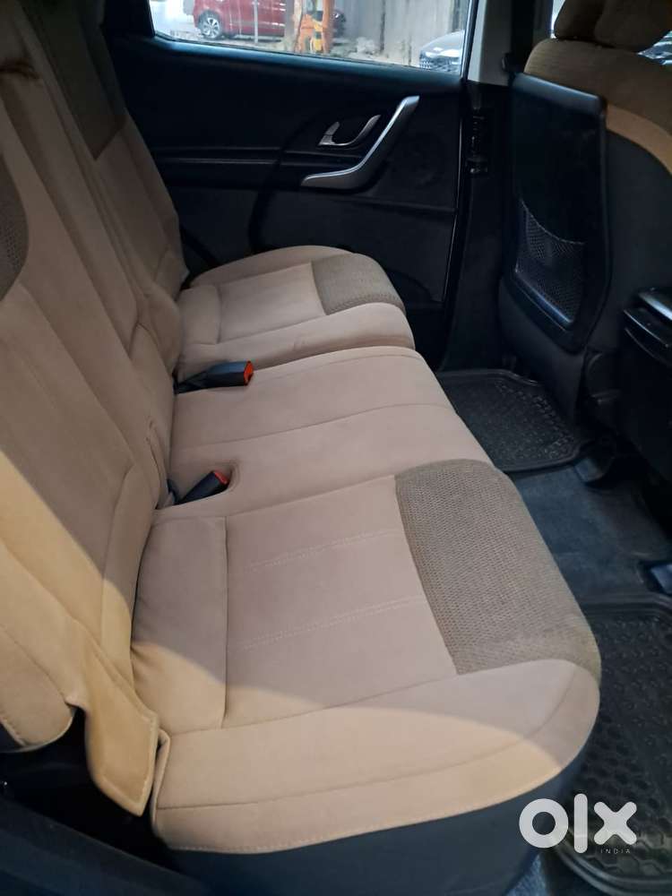 Mahindra Xuv500 W7, 2018, Electric