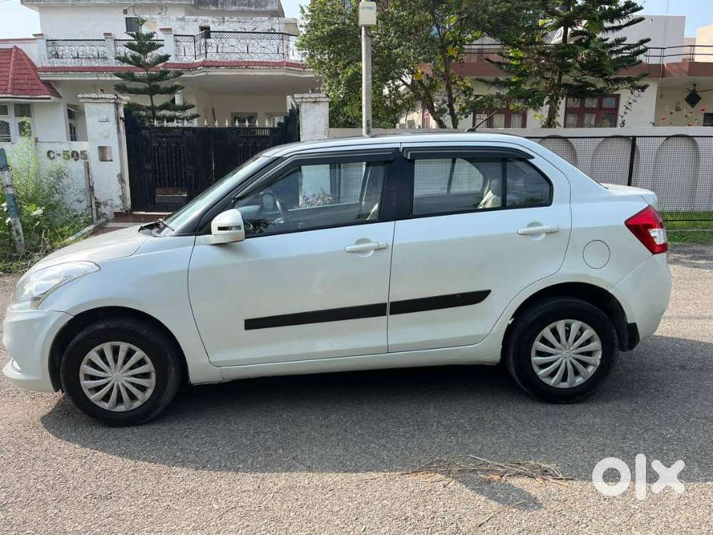 Maruti Suzuki Swift Dzire 1.2 Vxi Bsiv, 2017, Petrol