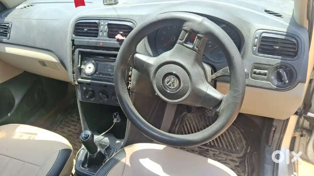 Volkswagen Polo 2011 Petrol 120000 Km Driven