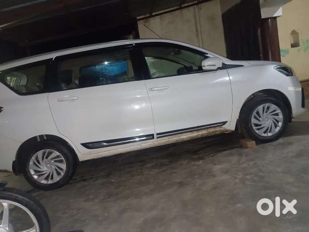 Maruti Suzuki Ertiga Vxi 2024