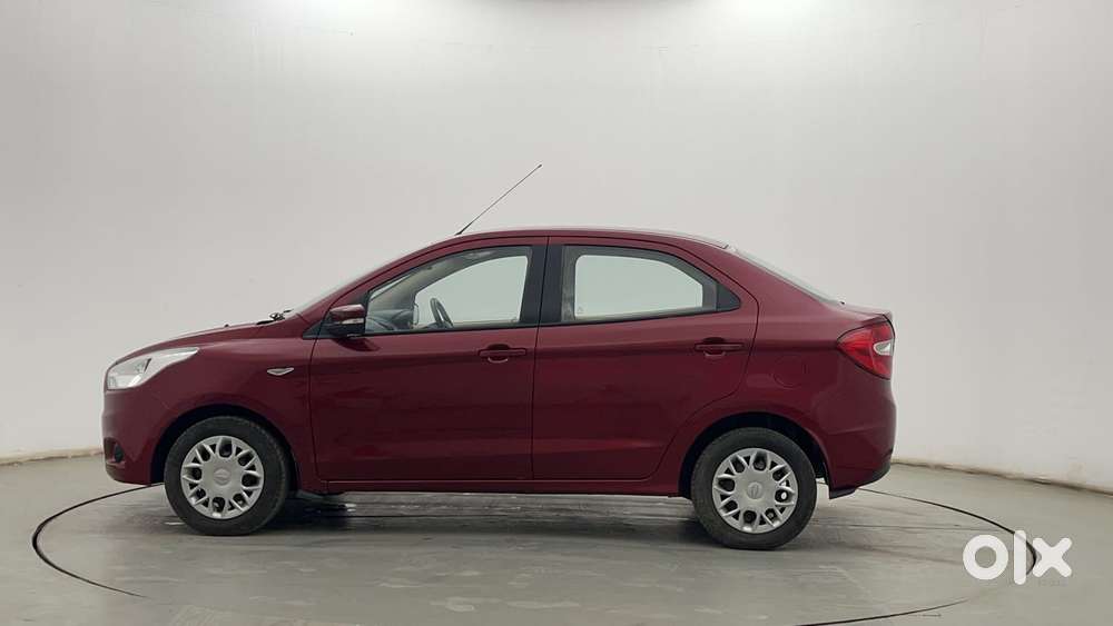 Ford Figo 1.2p Trend Mt, 2016, Petrol