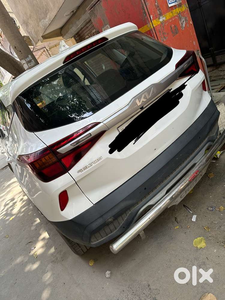 Sirf 22000 Kms 2023 Kia Seltos Manual Petrol Car For Sale