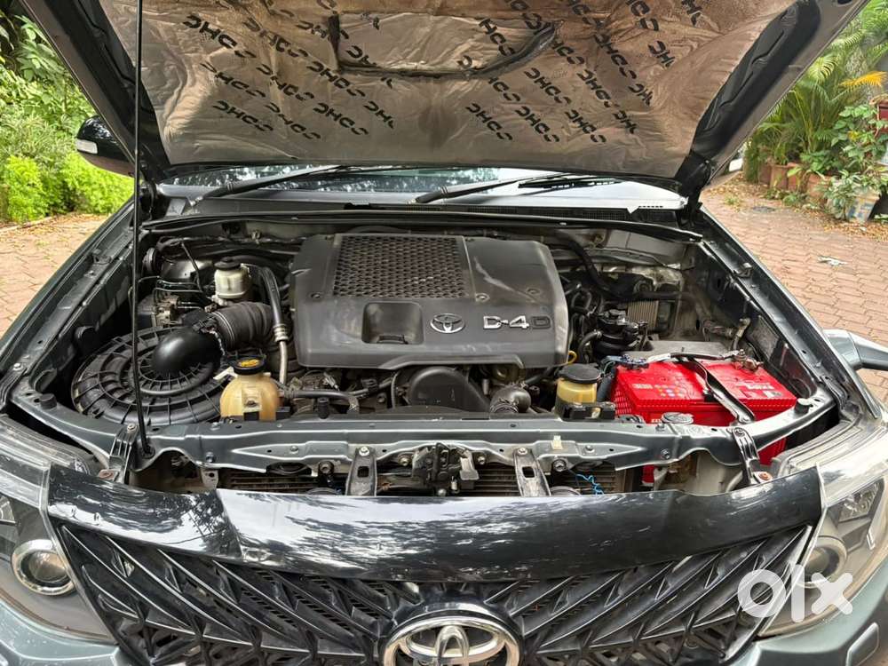 Toyota Fortuner 2011-2016 4x4 Mt, 2012, Diesel