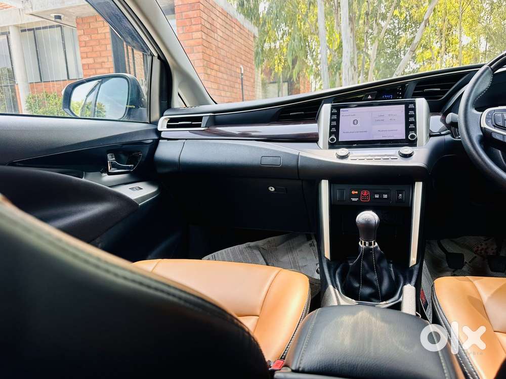 Toyota Innova Crysta 2.4 V, 2024, Diesel
