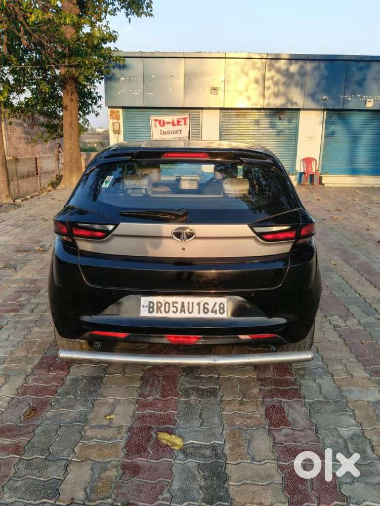 Tata Altroz 1.2 Xt, 2022, Petrol