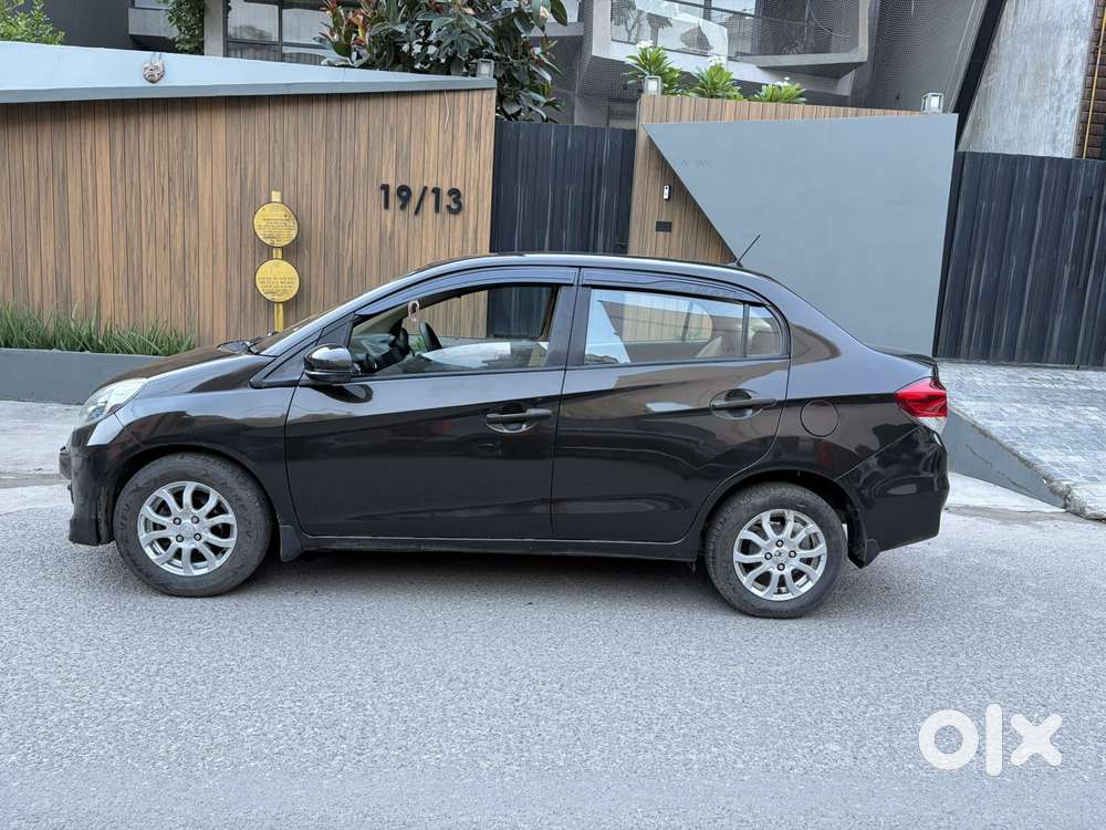 Honda Amaze V Cvt Petrol, 2017, Petrol
