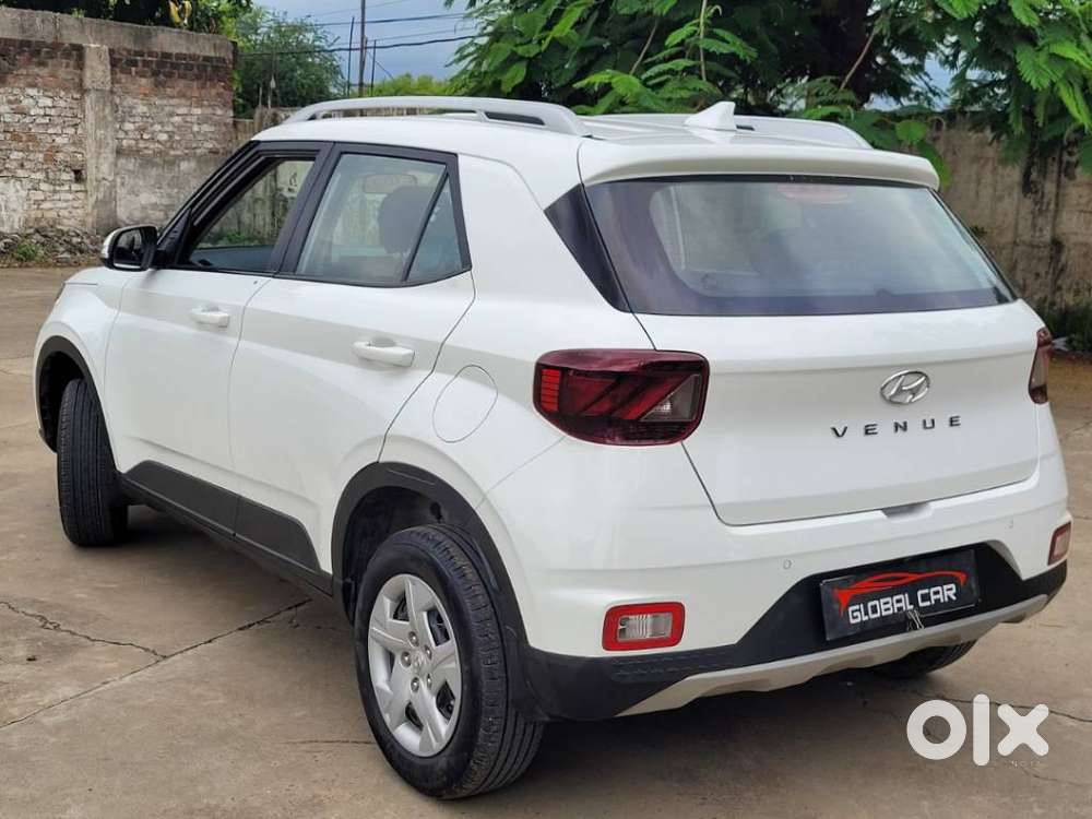 Hyundai Venue, 2020, Petrol