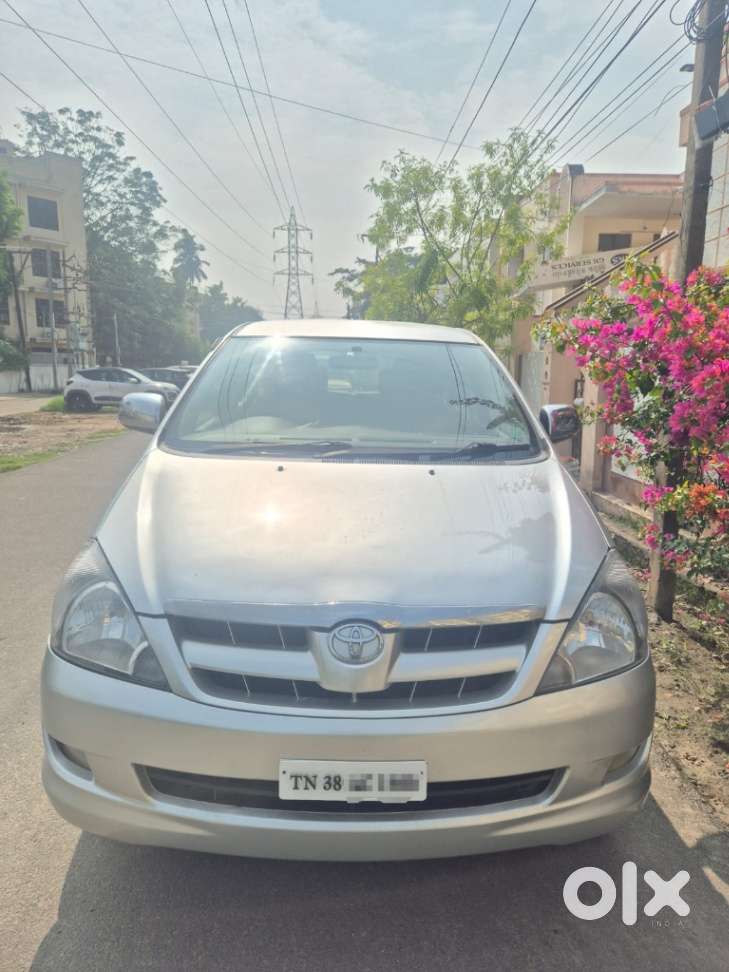 Toyota Innova 2.5 V 7 Str, 2005, Diesel