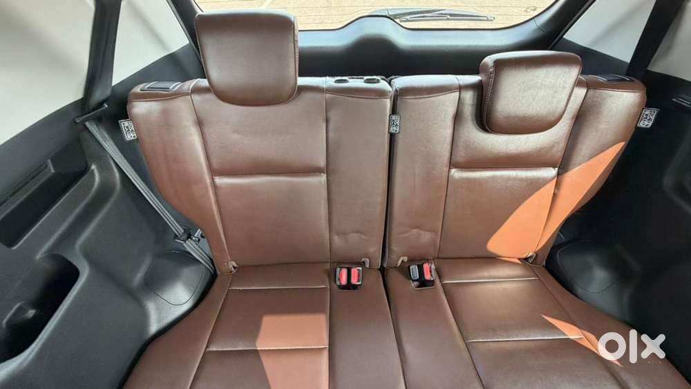 Toyota Innova Hycross 2.0 Zx (o) Hybrid 7 Str, 2025, Petrol