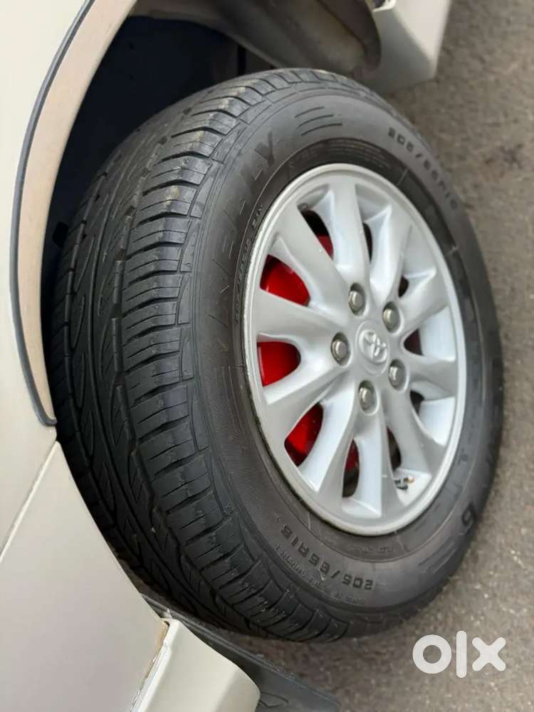 Toyota Innova 2015 Diesel 68000 Km Driven