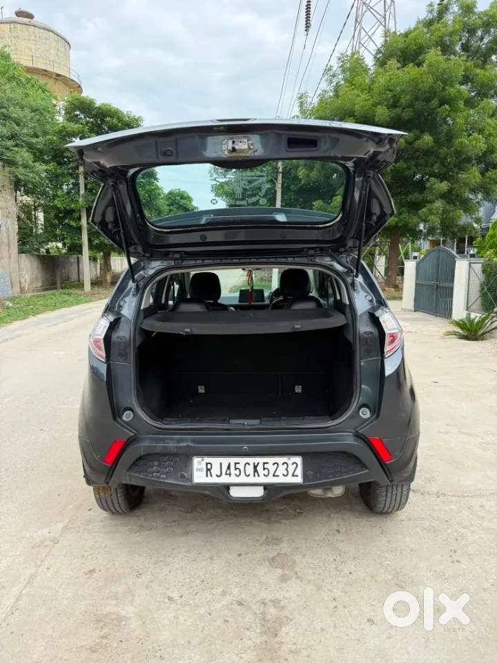 Tata Nexon 1.2 Revotron Xt Plus, 2020, Petrol