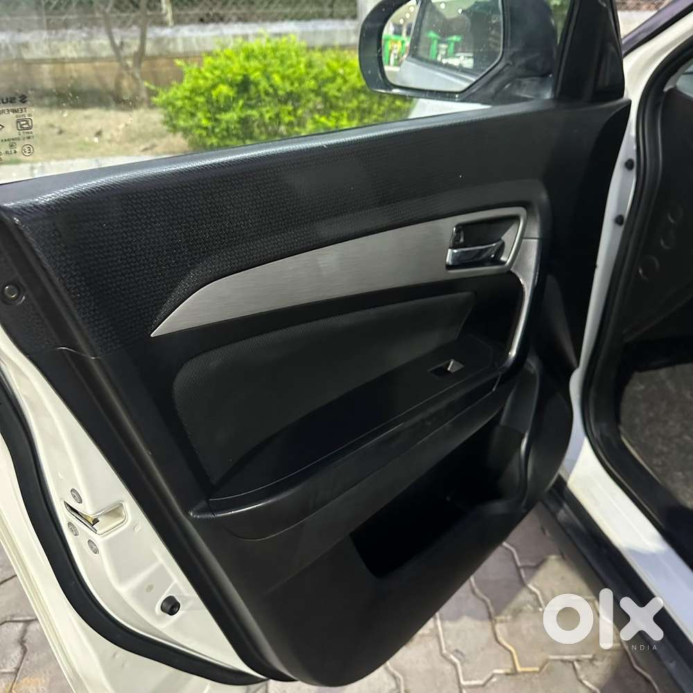 Maruti Suzuki Brezza Zdi+ Amt, 2018, Diesel