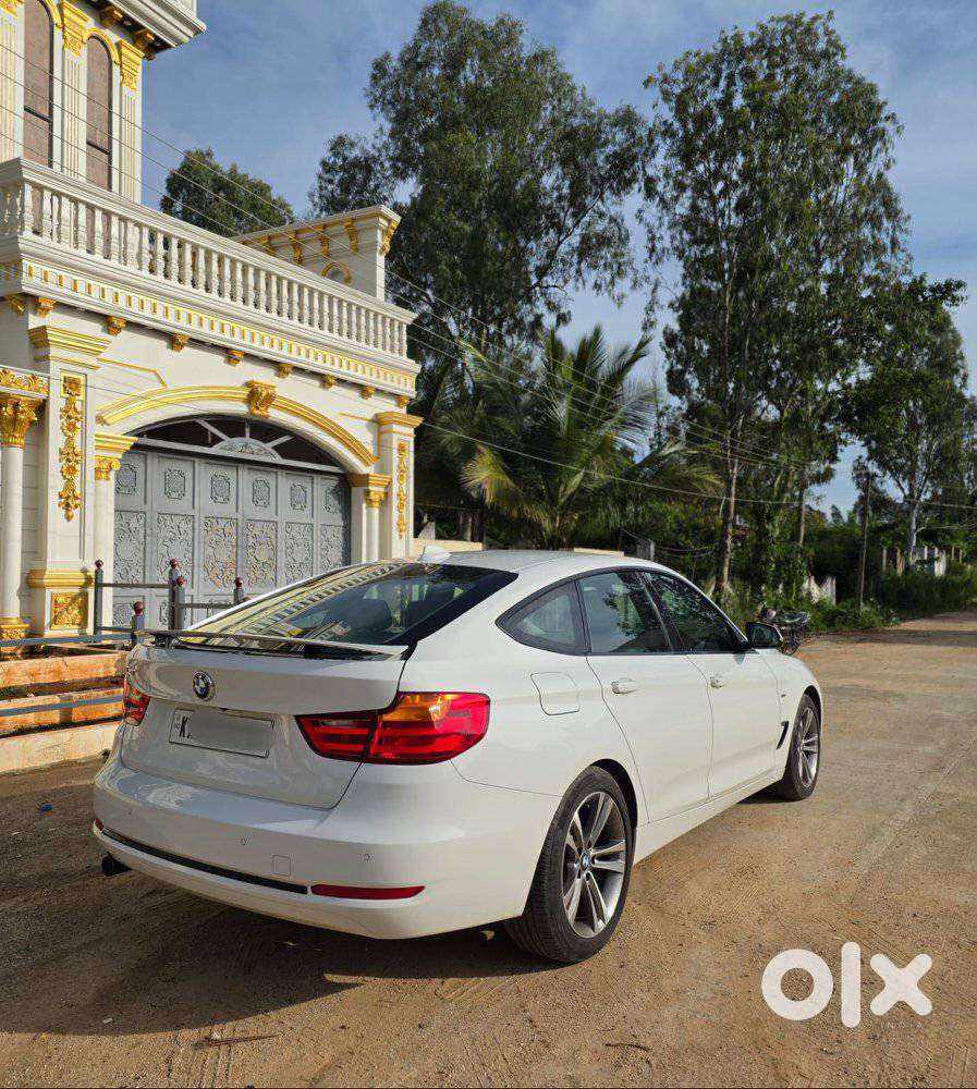 BMW 3 Series GT 320d Luxury Line, 2015, Diesel