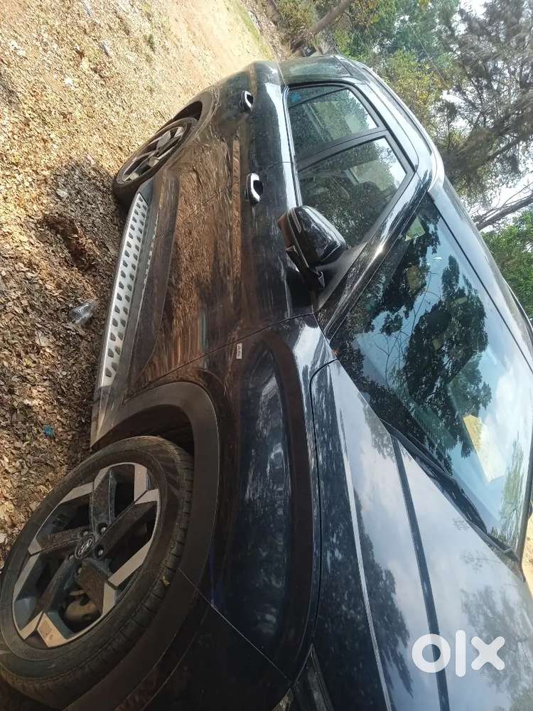 Hyundai Alcazar 2023 Diesel Well Maintained