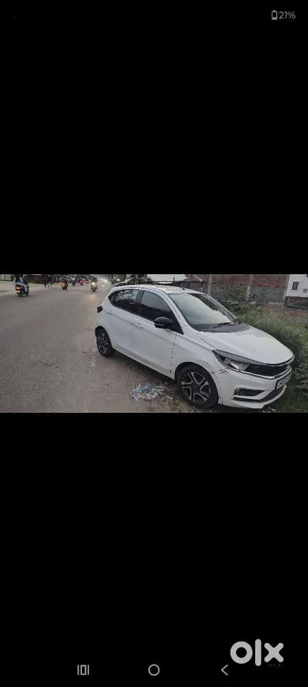 ​Tata Tiago Automatic Rent पर उपलब्ध - Ranchi (With Driver)