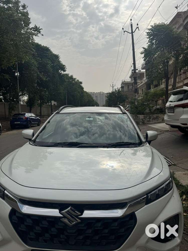 Maruti Suzuki Fronx 2025 Petrol Well Maintained