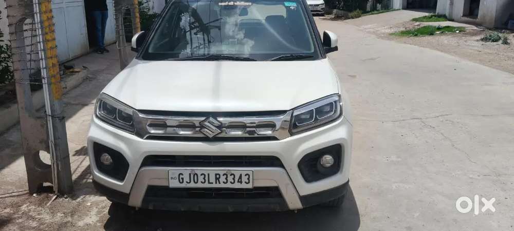 Matuti Suzuki Vitara Brezza Zxi+ Petrol/cng