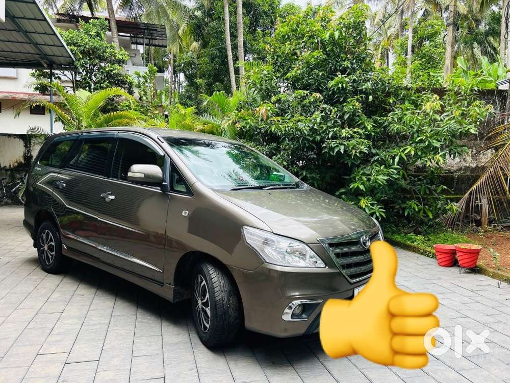 Toyota Innova 2015 Diesel Well Maintained
