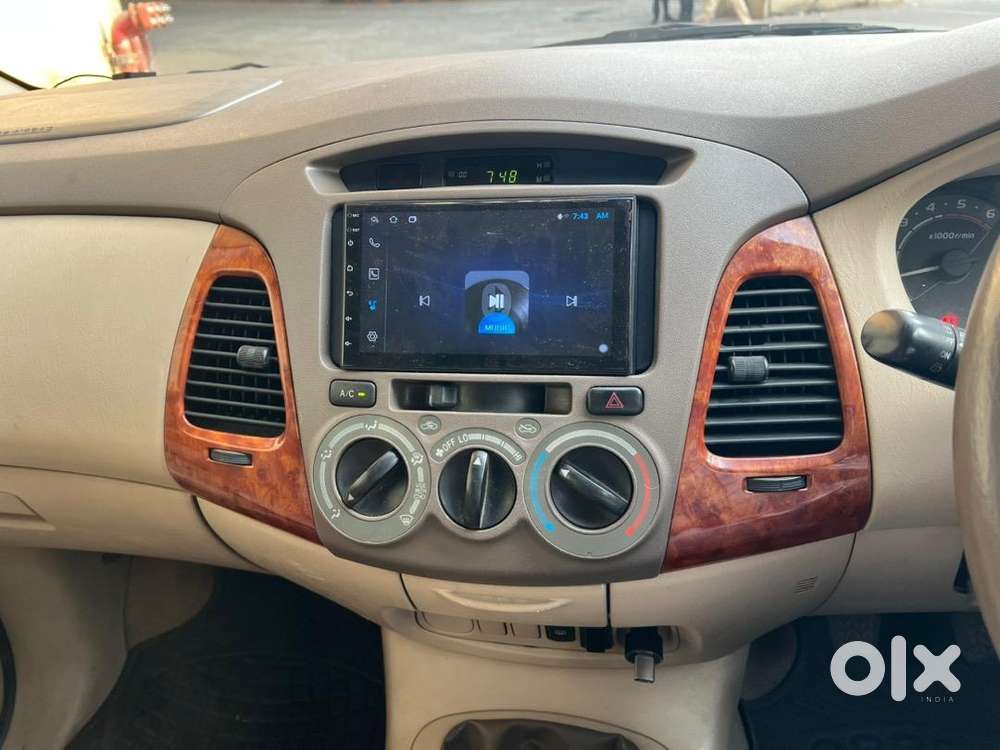 Toyota Innova V 2008