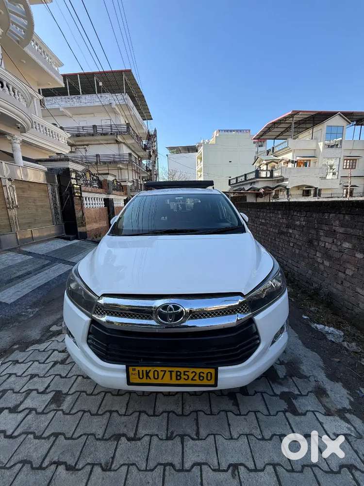 Toyota Innova Crysta 2019