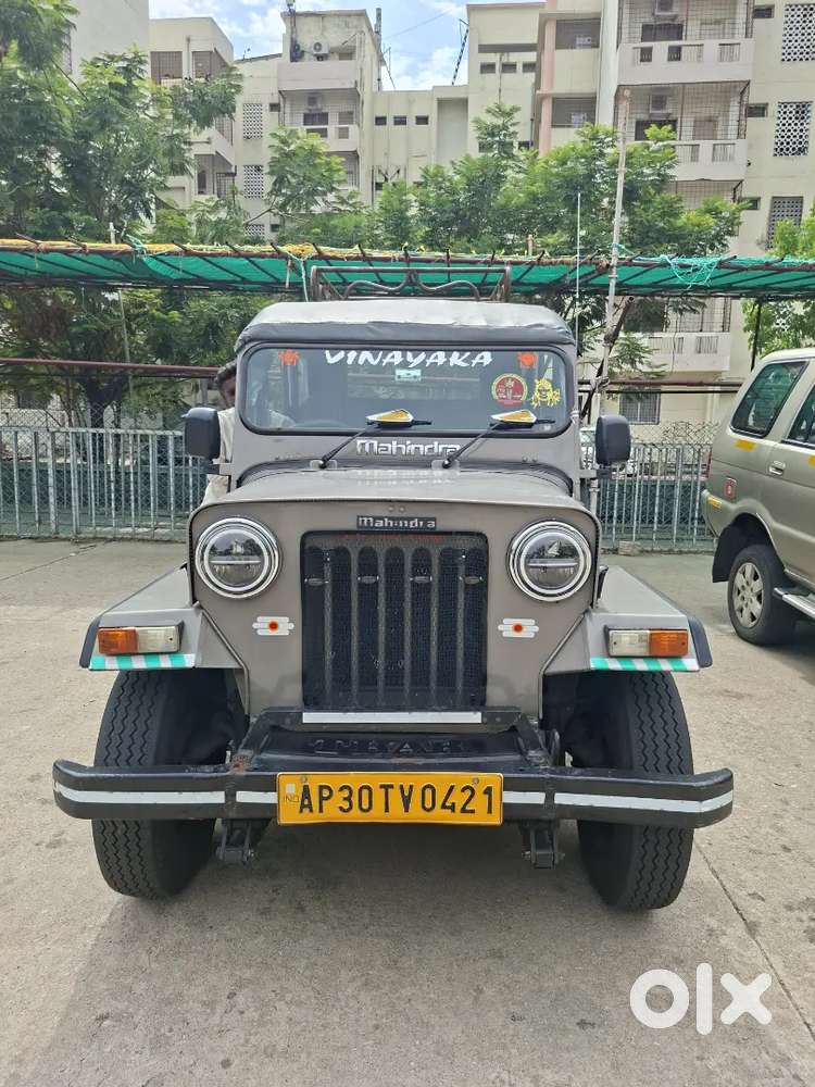 Mahindra Jeep Commander 2010