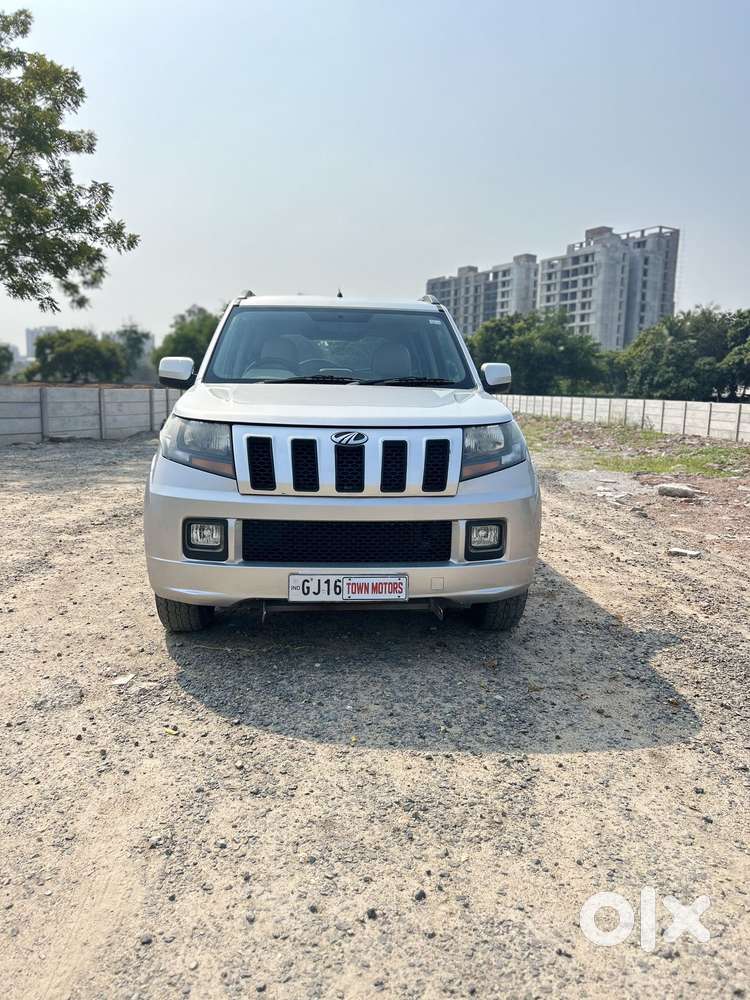 Mahindra Tuv 300 T10, 2019, Diesel