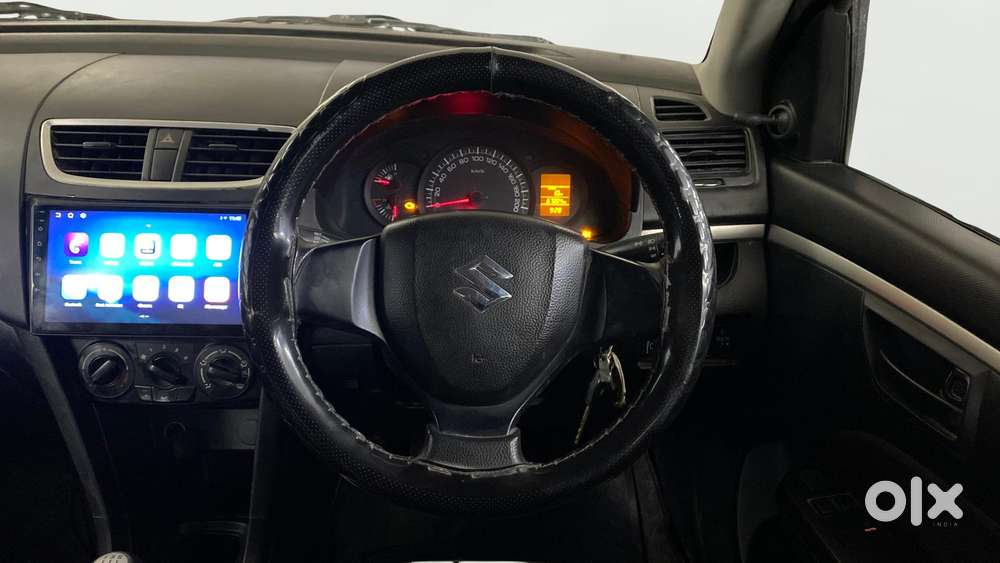 Maruti Suzuki Swift 1.2 Lxi (o), 2016, Cng & Hybrids