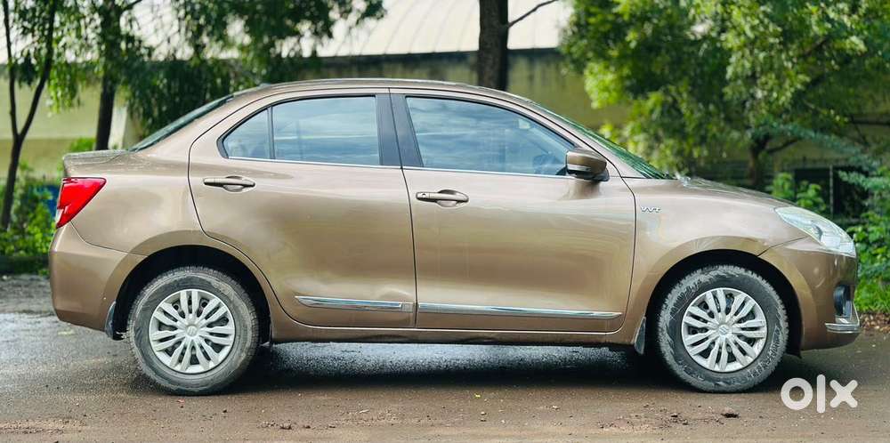 Maruti Suzuki Swift Dzire 1.2 Vxi, 2017, Cng & Hybrids