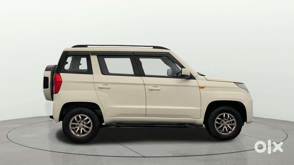 Mahindra Tuv 300 Mhawk100 T8, 2017, Diesel