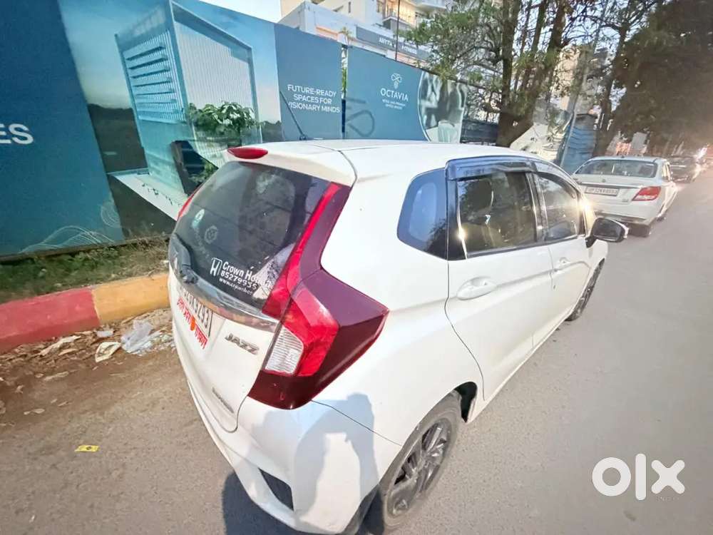 Well Maintained Honda Jazz
