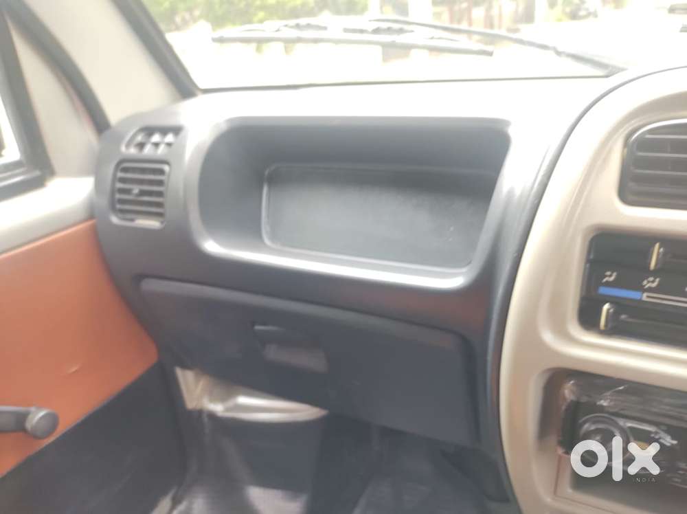 Maruti Suzuki Eeco 5 Str With A/c+htr, 2016, Petrol
