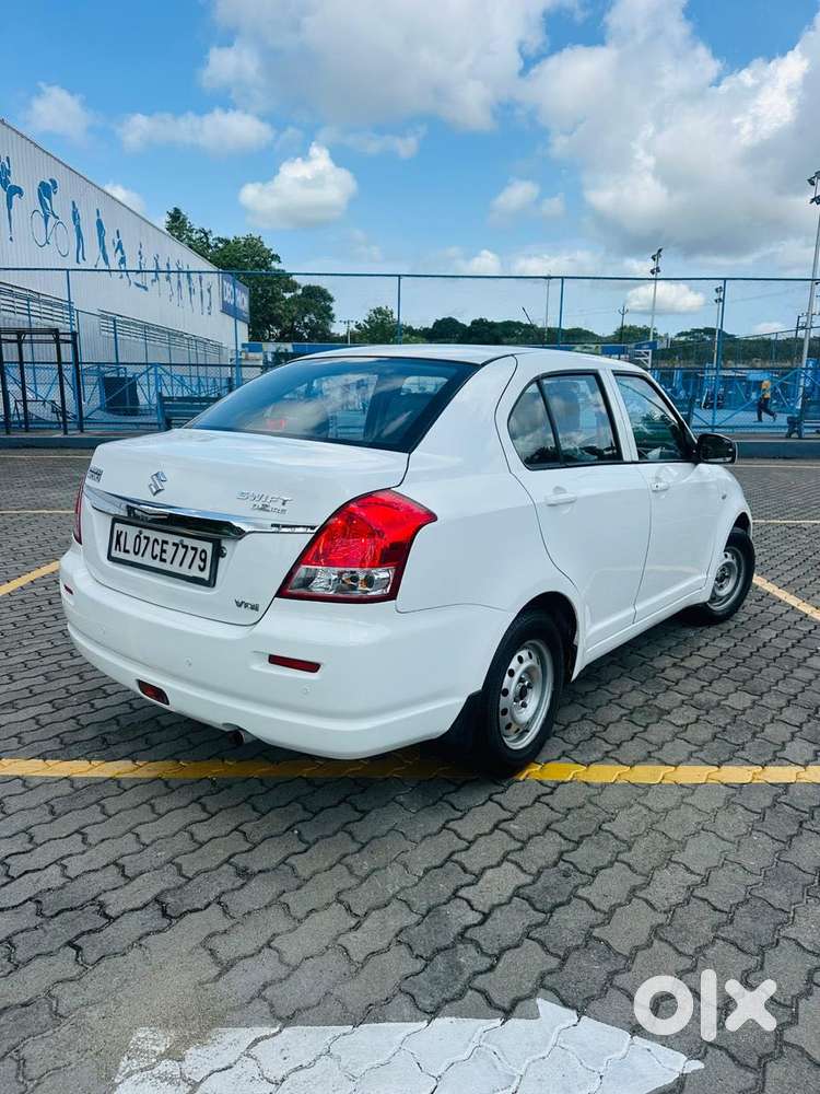 Maruti Suzuki Swift Dzire Ldi Optional, 2015, Diesel