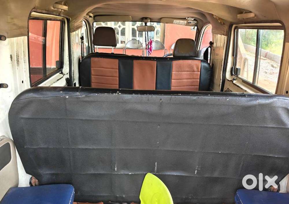 Mahindra Supro Mini Van