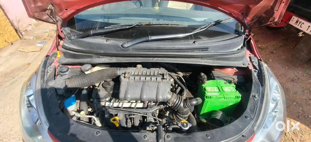 Hyundai Petrol Car 2010-blushing Red