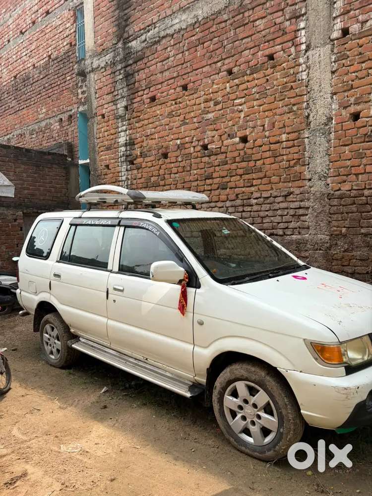Chevrolet Tavera Neo 2014