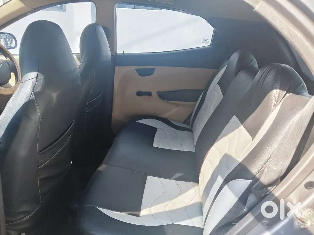 Hyundai Eon Era Plus 2012 Petrol Manual