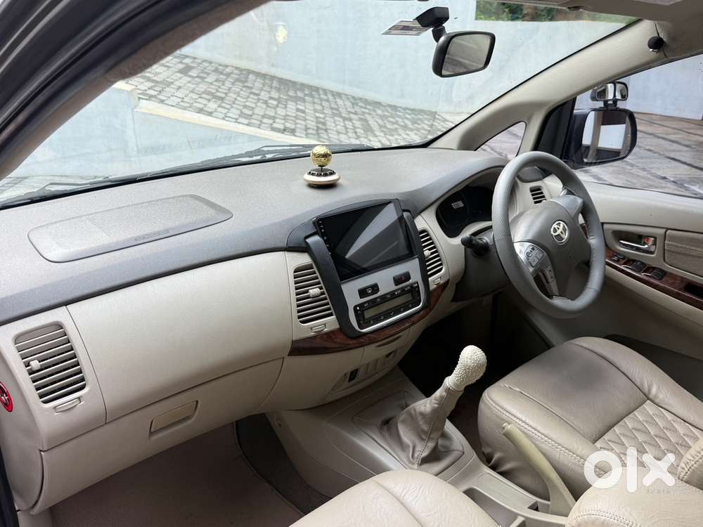 Toyota Innova 2013 Diesel Well Maintained
