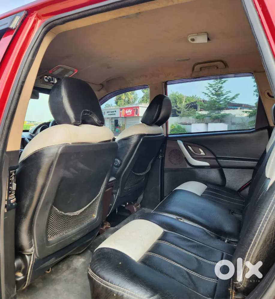 Xuv 500 W8