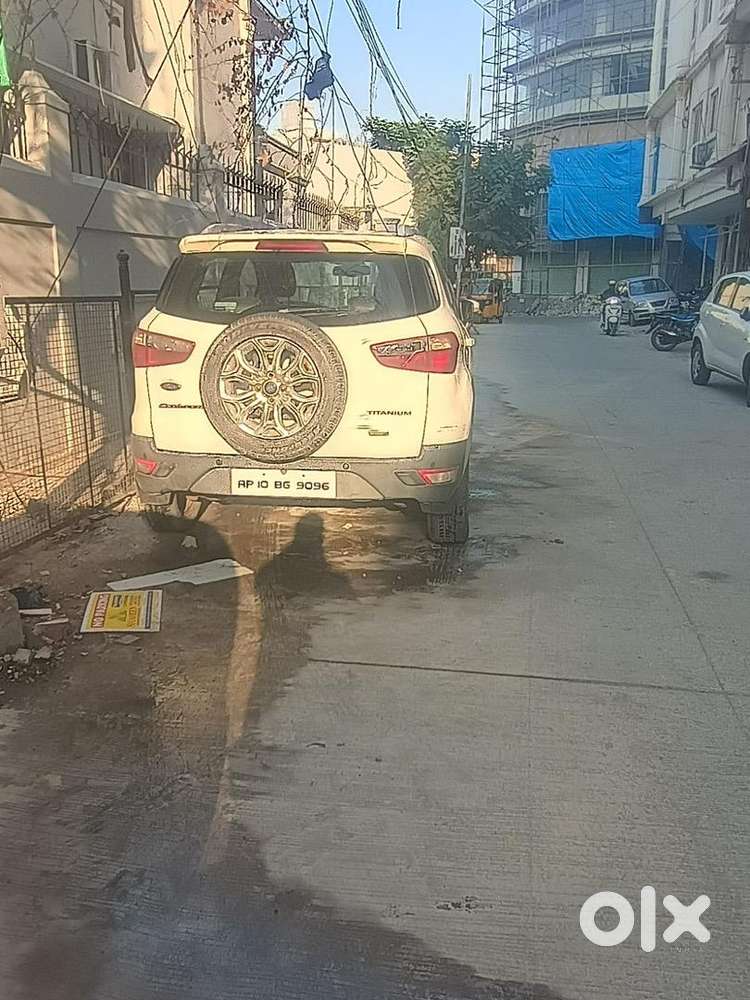 Ford Ecosport 2014 Petrol 95000 Km Driven