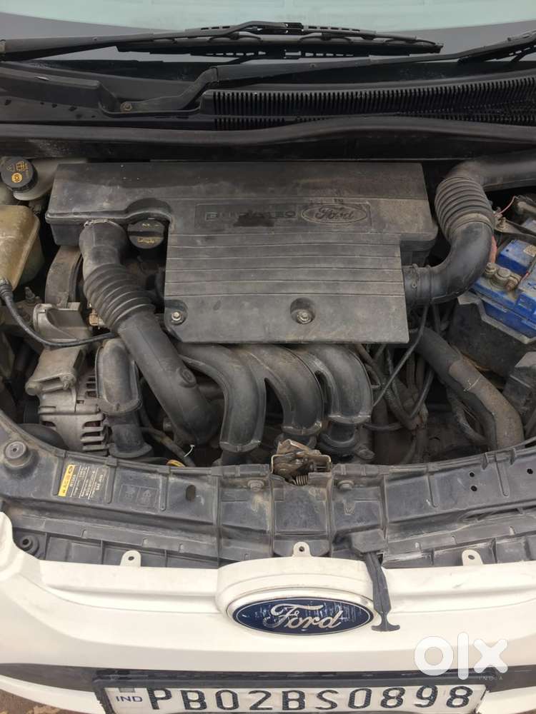 Ford Petrol Car 2011