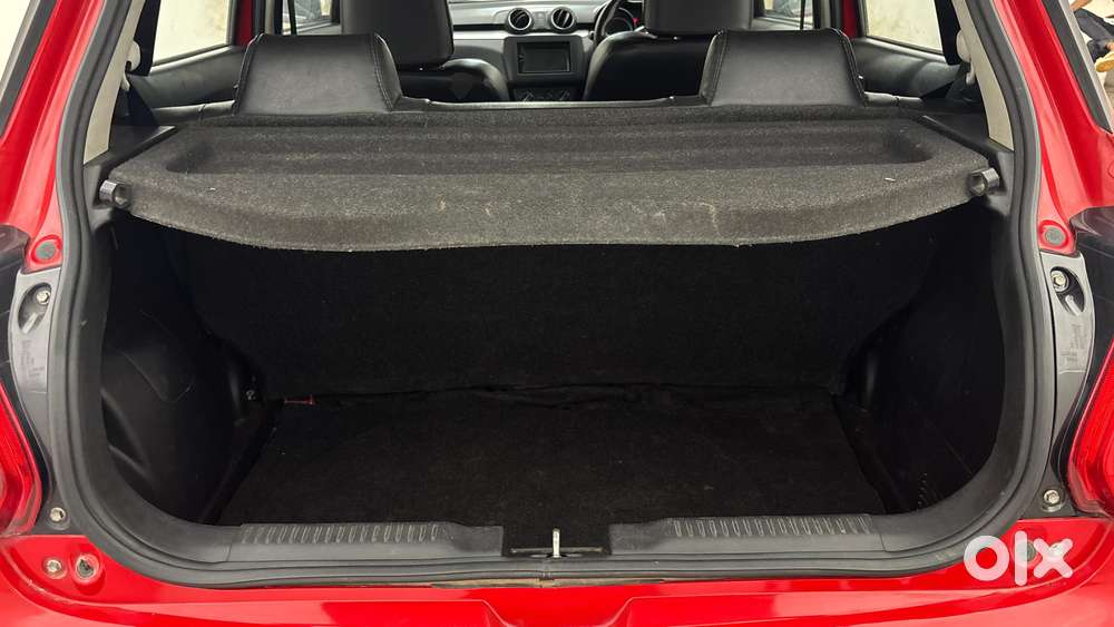Maruti Suzuki Swift Amt Vxi, 2021, Petrol